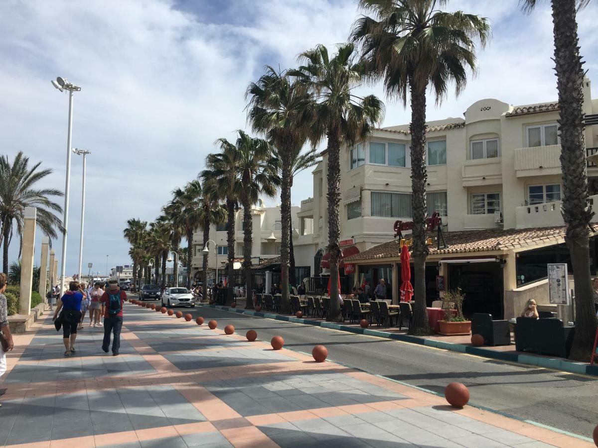 Magnificent Port-Beach 5* Luxury Residence Benalmadena Bagian luar foto