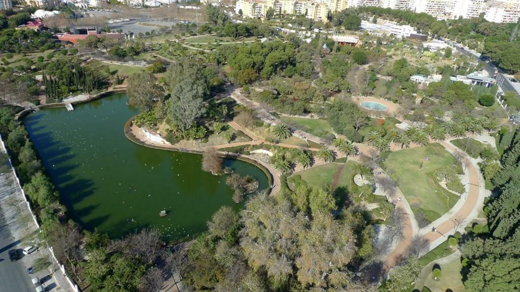 Magnificent Port-Beach 5* Luxury Residence Benalmadena Bagian luar foto