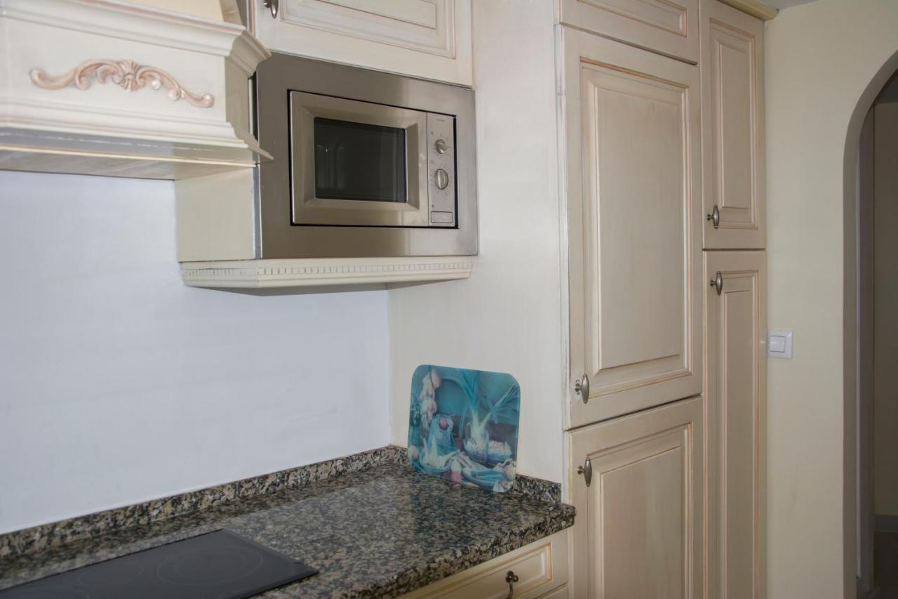 Magnificent Port-Beach 5* Luxury Residence Benalmadena Bagian luar foto